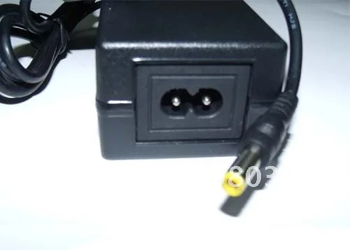 ADAPTOR 12V 5A.jpg