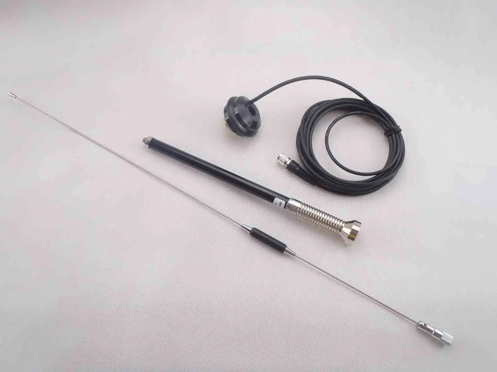 Antena de baja frecuencia 406-430MHZ para instrumentos de encuesta Topcon Leica Trimble Gps 