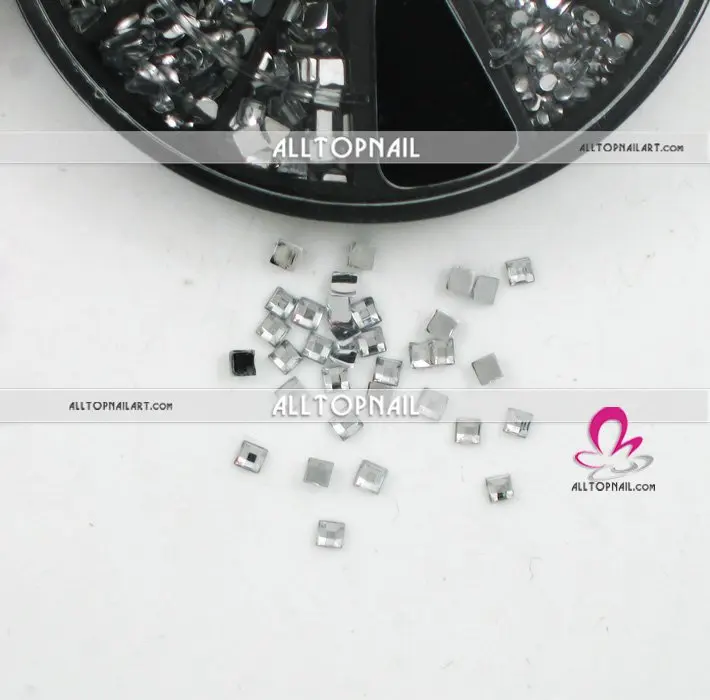 Acrylic Nail Rhinestones Wheels IMG_1894.jpg