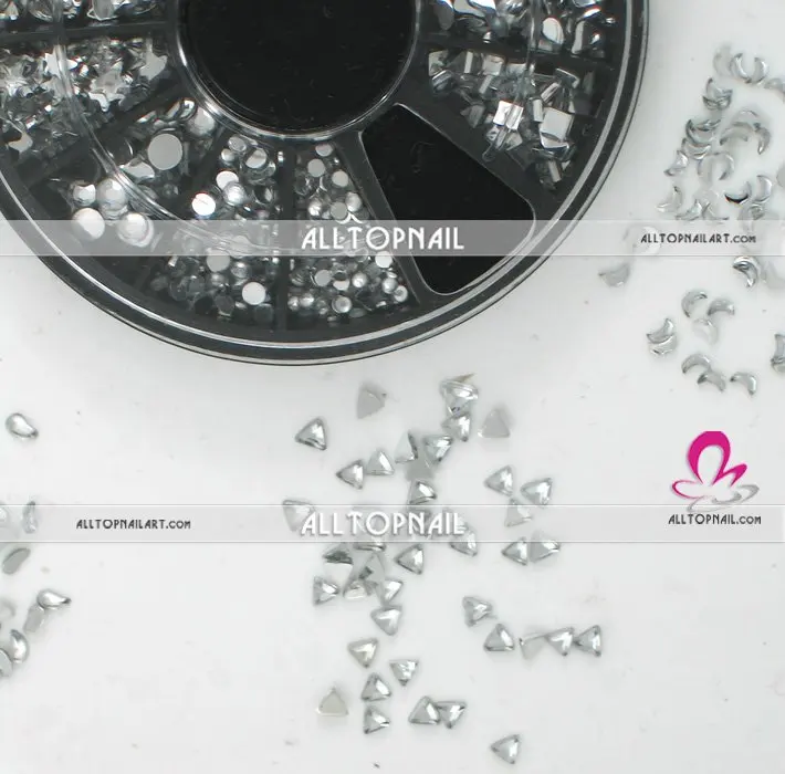 Acrylic Nail Rhinestones Wheels IMG_1902.jpg