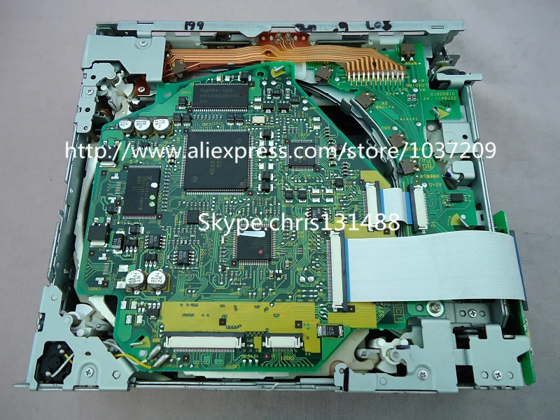Fujitsu 4 DVD mechanism DH-01-401 (1).jpg