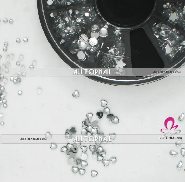 Acrylic Nail Rhinestones Wheels IMG_1901.jpg