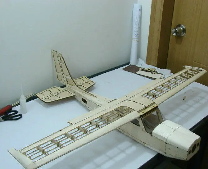 cessna-balsa-4