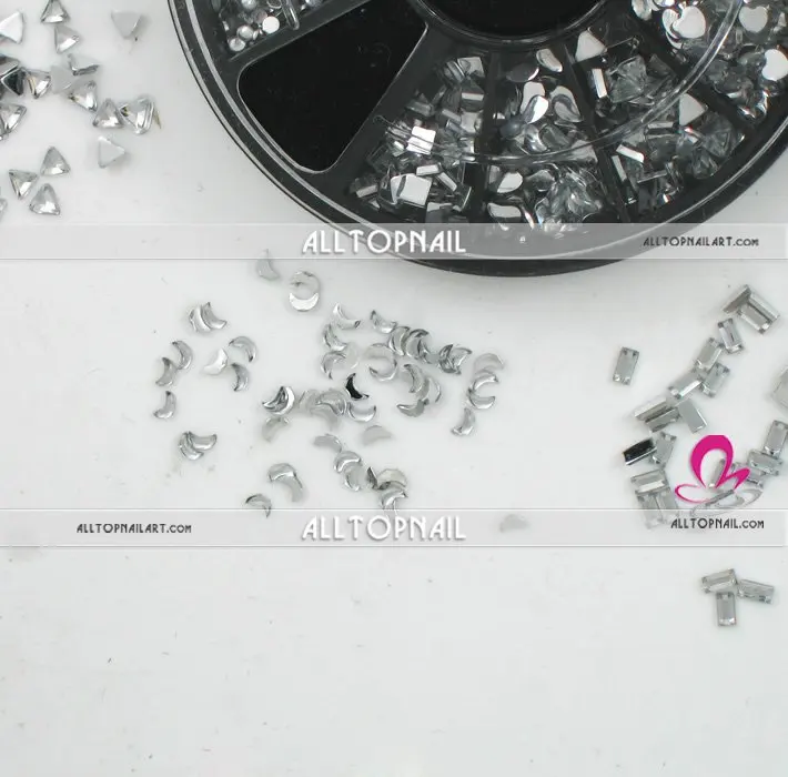 Acrylic Nail Rhinestones Wheels IMG_1903.jpg