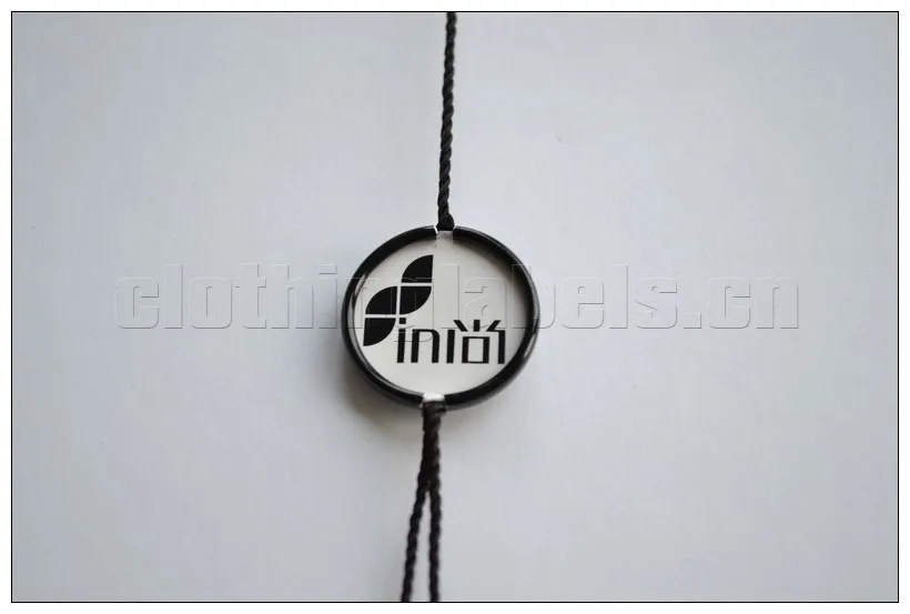 hang-tag-seal199