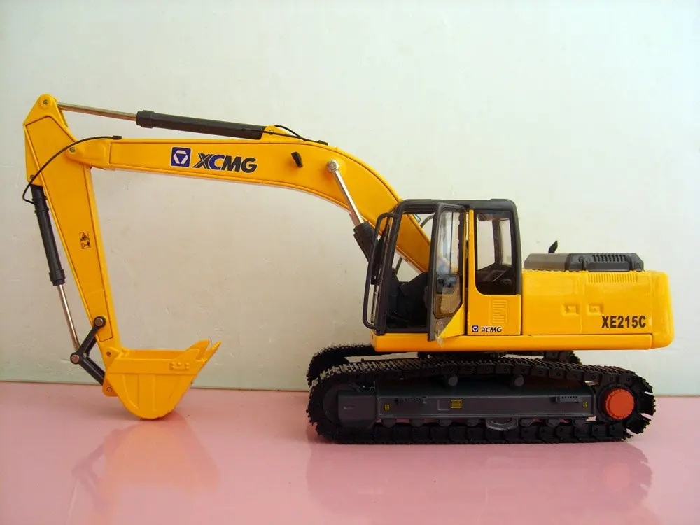 XE215C (1).jpg