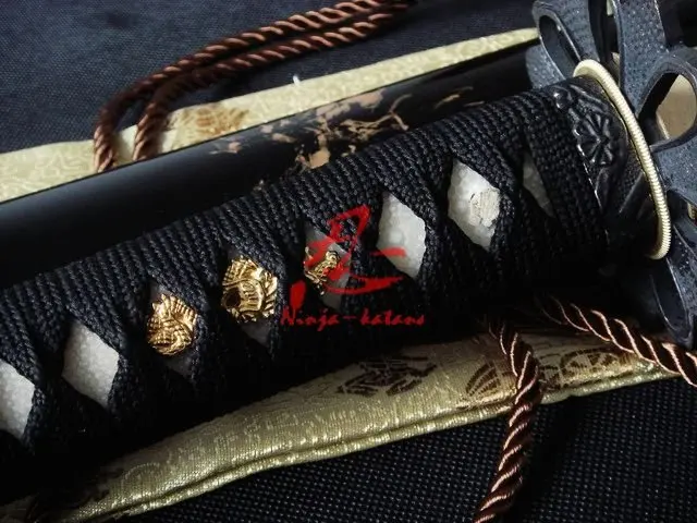 Handmade black japanese katana petal tsuba full functional sword sharpened blade