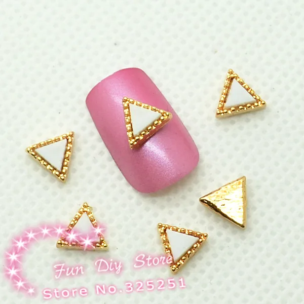 Fashion 3D Alloy golden Trillion shape white nail ...