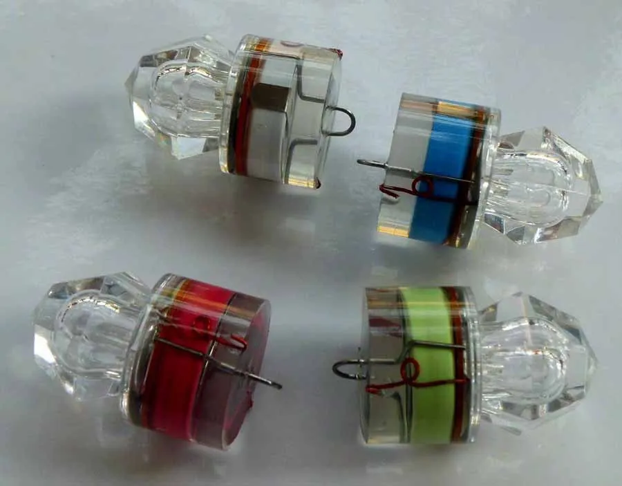 Diamond-shaped deep sea fish lamp - fishing light