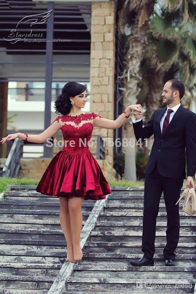 2015 Red Wine A-Line Scoop Appliqued Lace Full Sle...