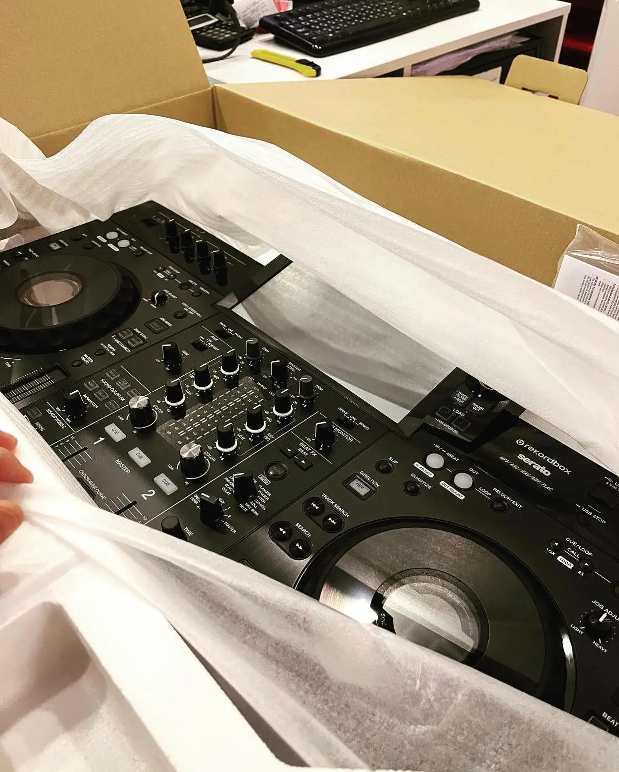 New DJ XDJ-RX3 AC100V-240V Black 2ch All-in-One DJ System