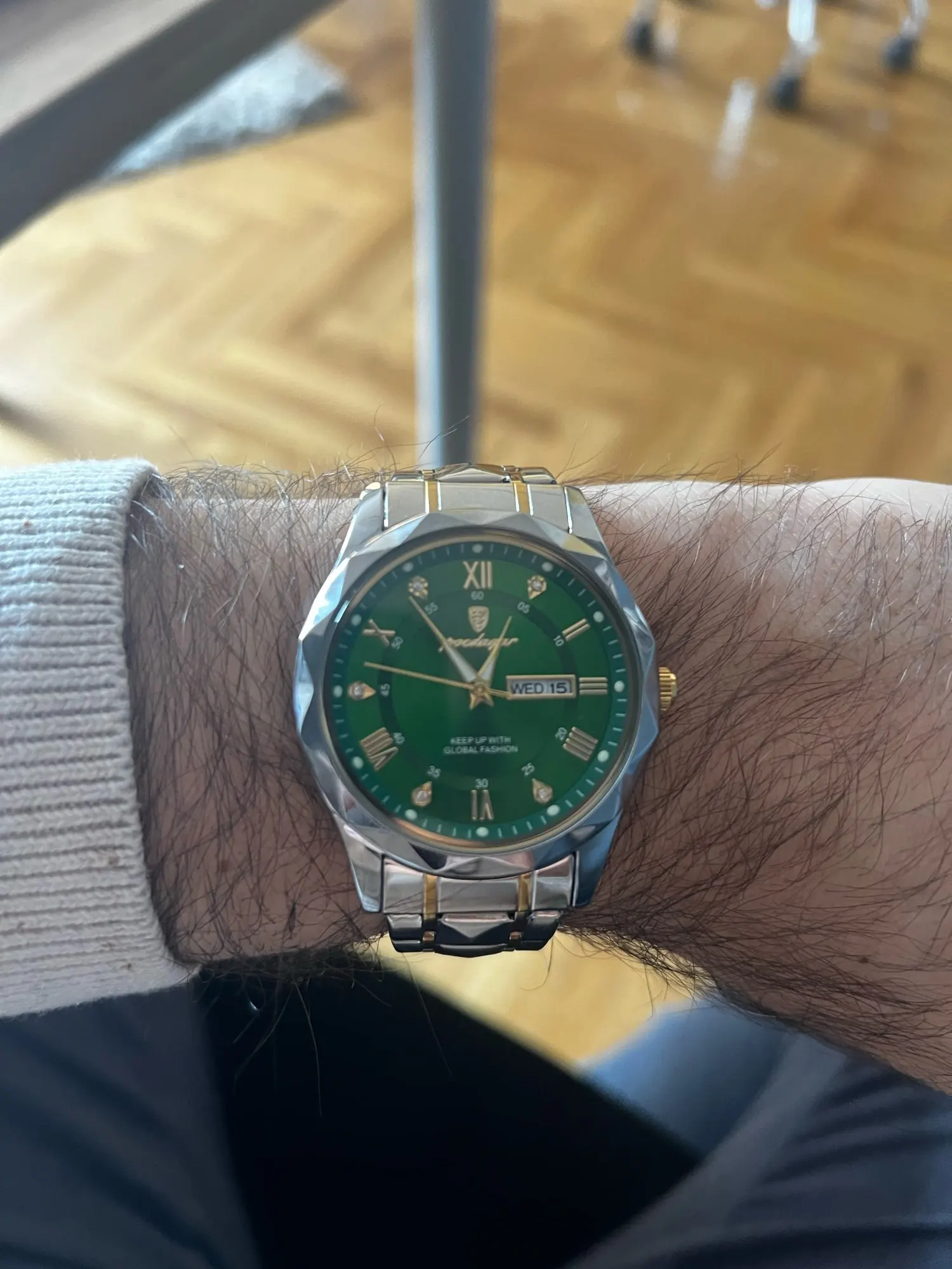 POEDAGAR Luxury Man Wristwatch photo review