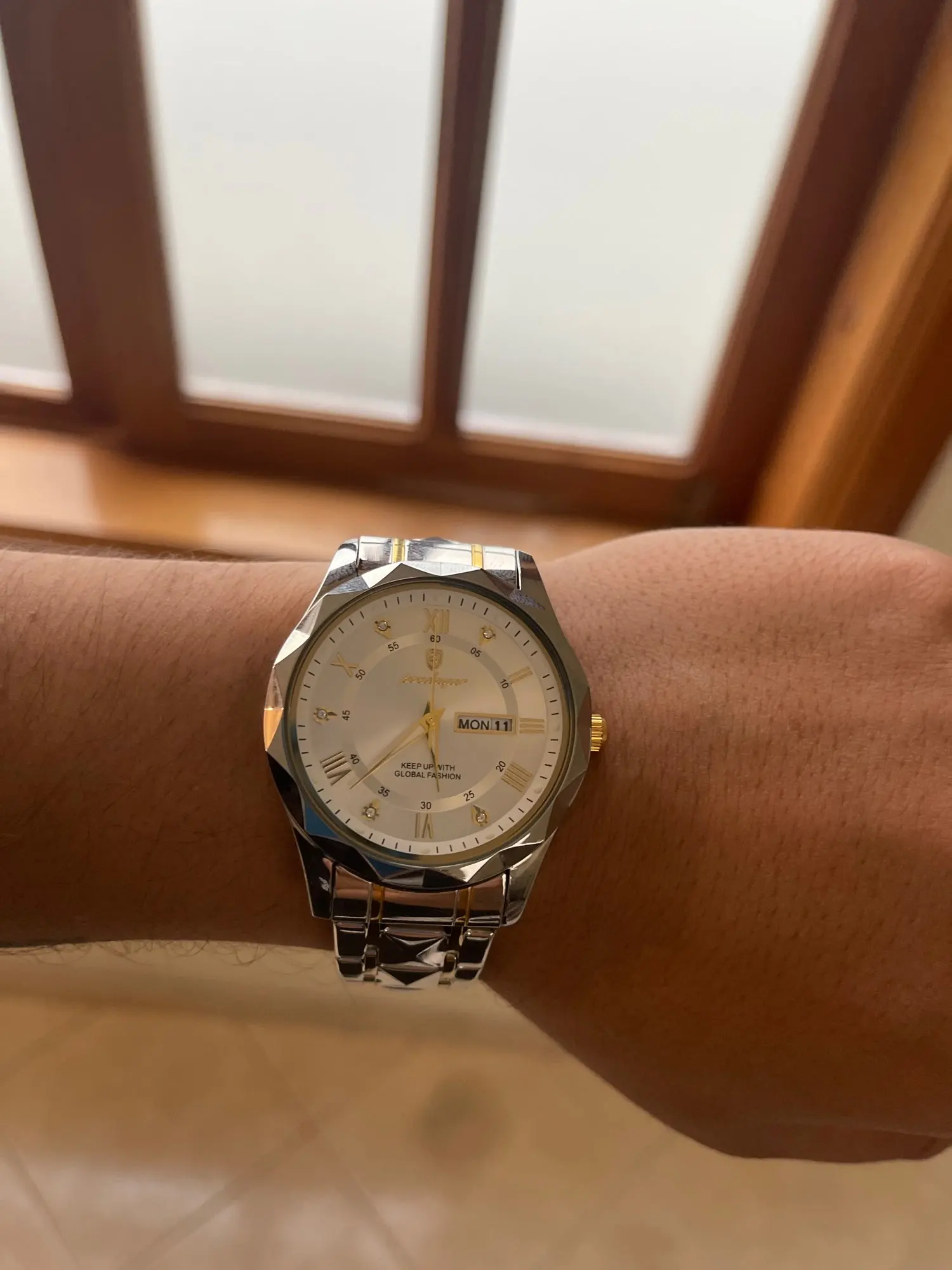 POEDAGAR Luxury Man Wristwatch photo review