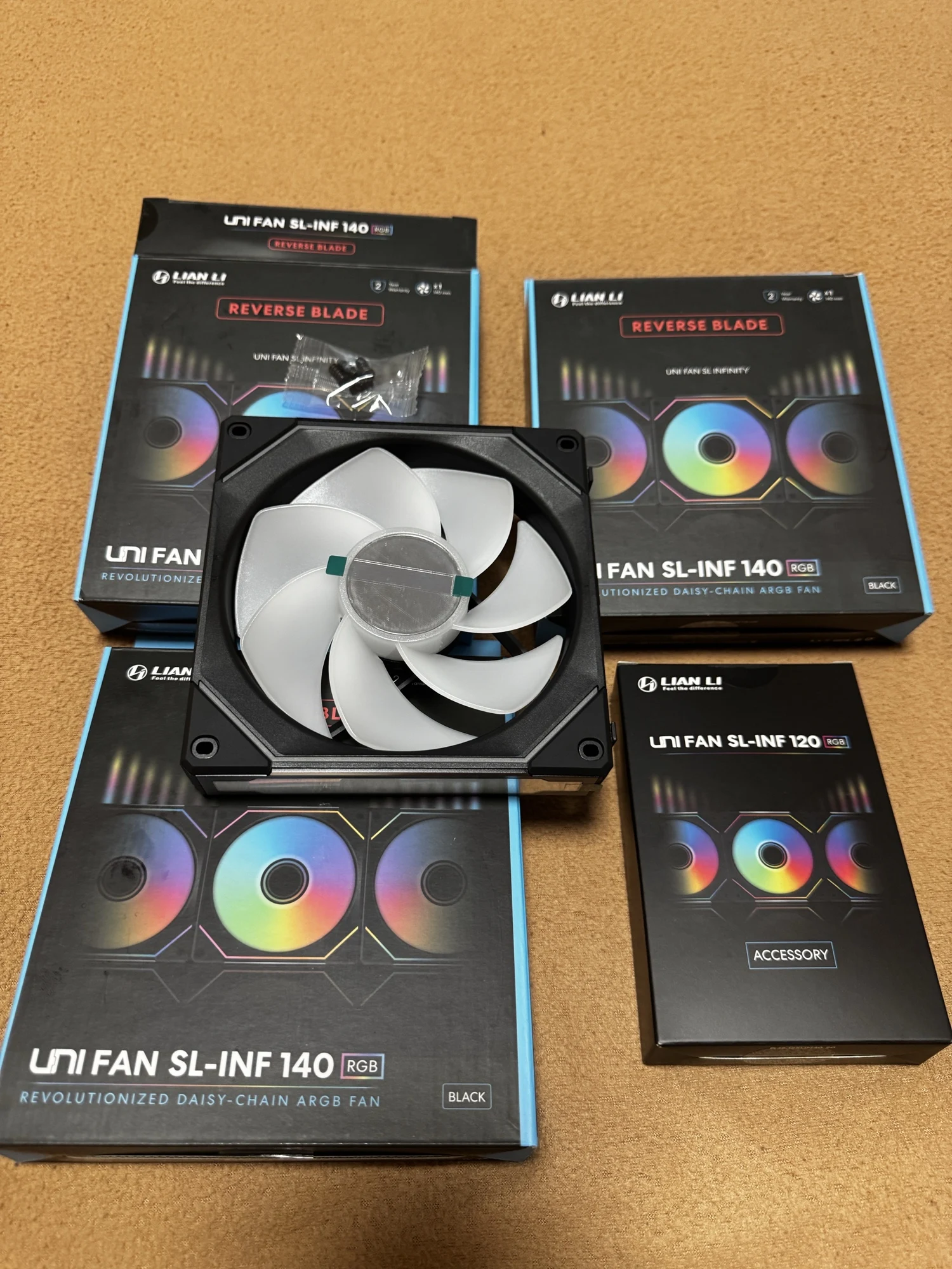 Lian-Li UNI FAN SL Infinity 140 Single Pack NO CONTROLLER