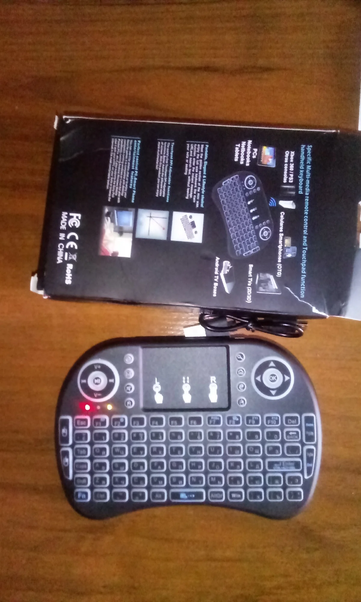 i8 Wireless Air Mouse Keyboard with Multicolor Backlight photo review