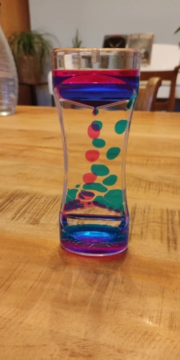 Liquid Motion Bubbler Hourglass Timer photo review