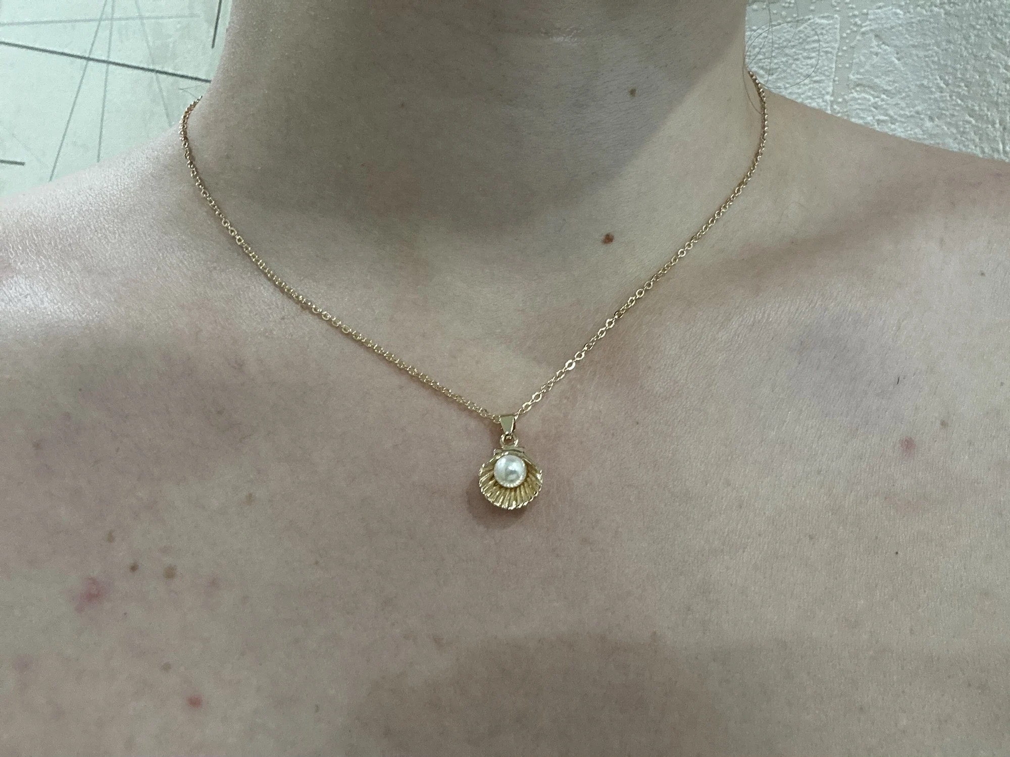 Pearl Necklace, Bracelet and Earrings 4-Piece Jewelry Set