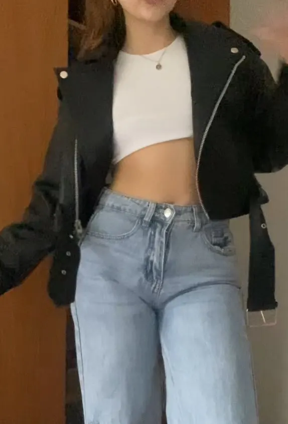 Ailegogo Faux Leather Short Jacket photo review