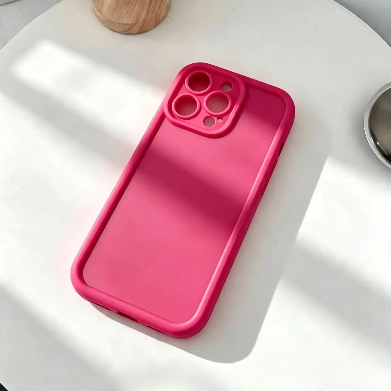 Customized Fashion Magazine Photo Soft Shockproof Phone Case