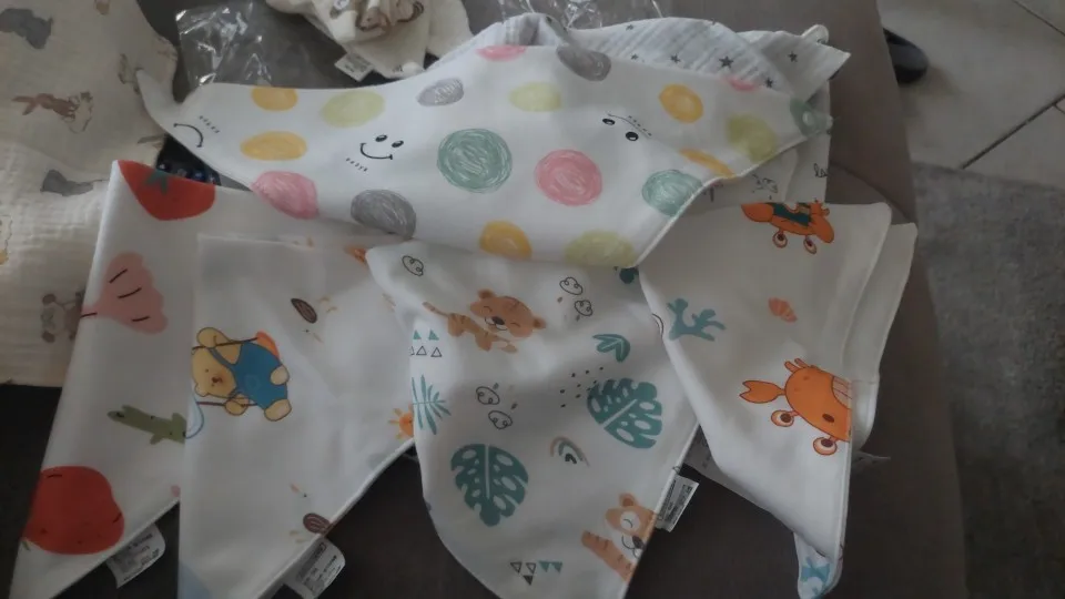 5pcs/lot Baby Bibs Triangle Double Cotton Bibs Cartoon Print Saliva Towel Baby Boys Girls Feeding photo review