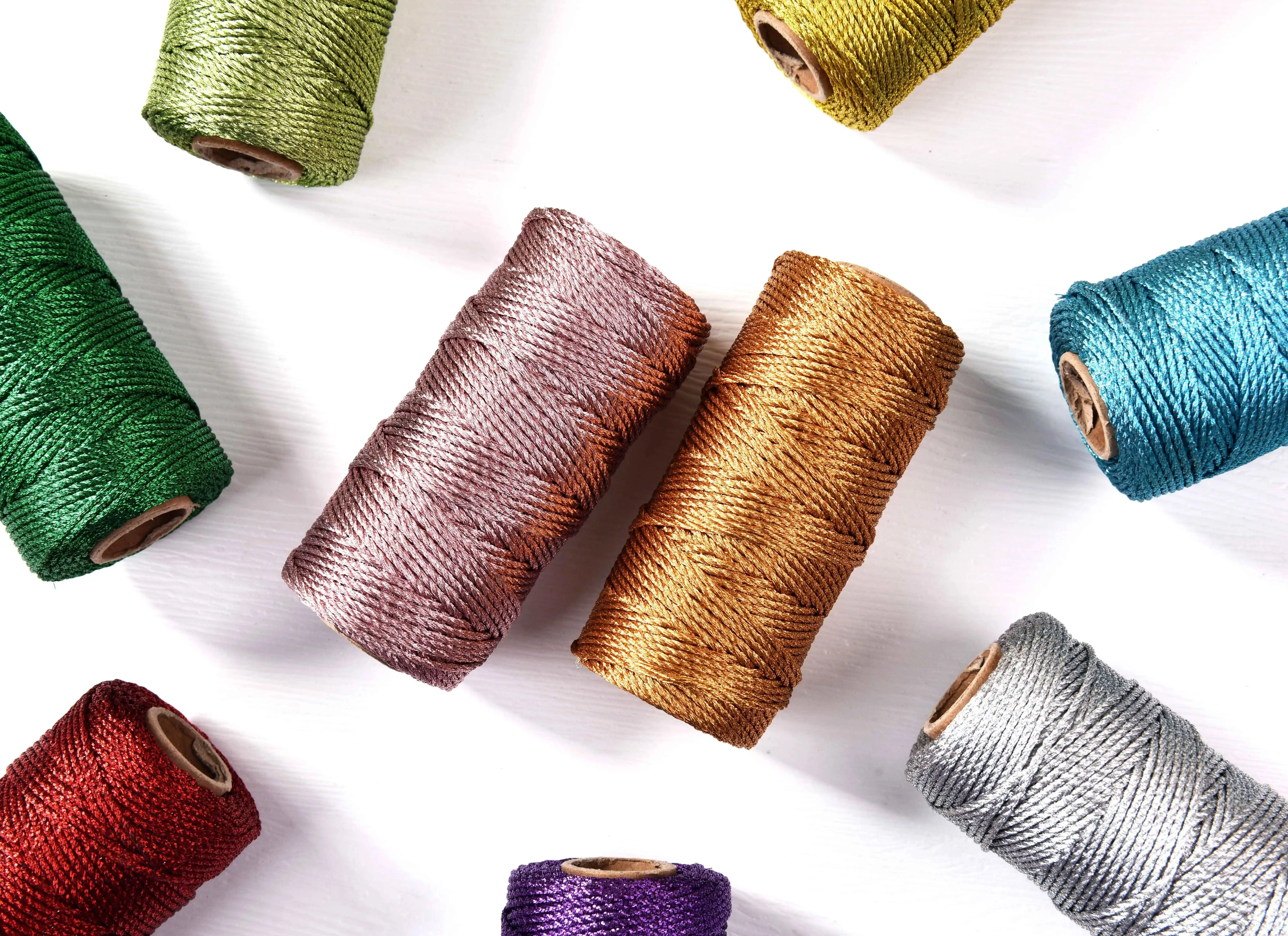 Глянцевый 1,5 мм 3-слойный металлический витой шнур, декоративный шнур, металлическая нить, 80 метров, Полный рулон, настенное украшение