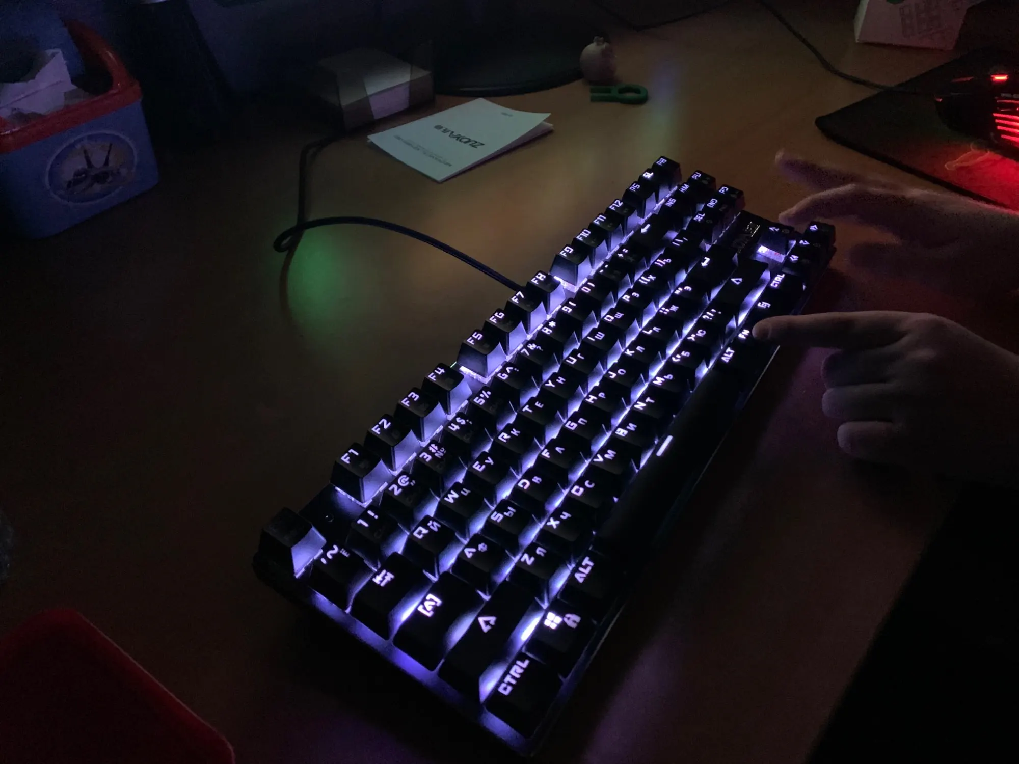 Gaming Mechanical Keyboard Blue Red Switch 87key