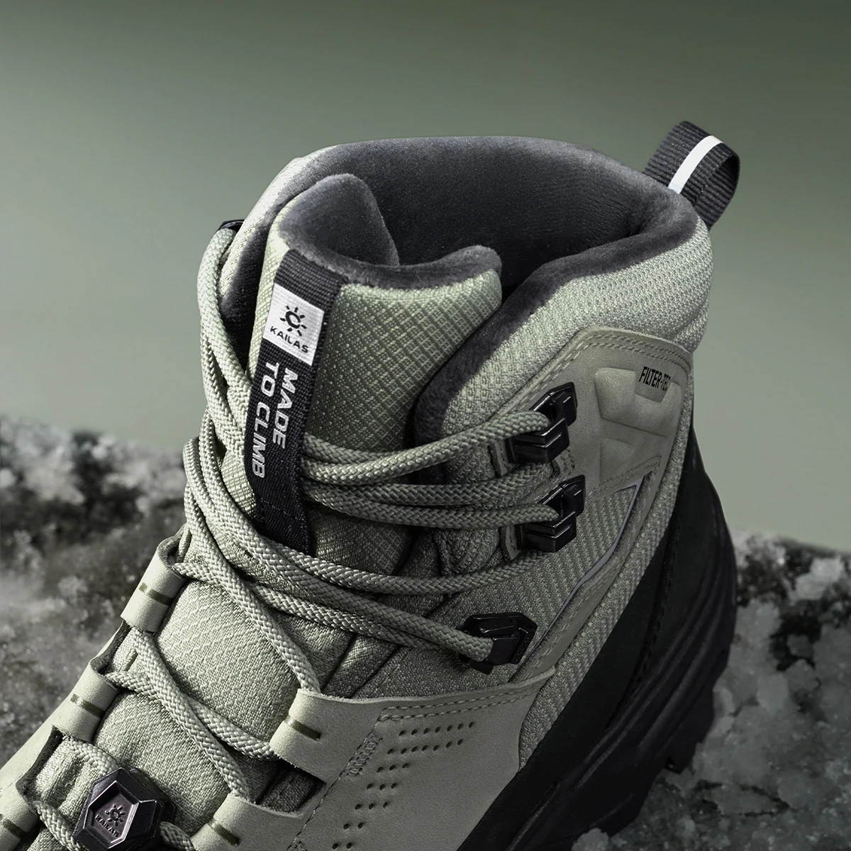 Ice Grip Hiking Shoes 4