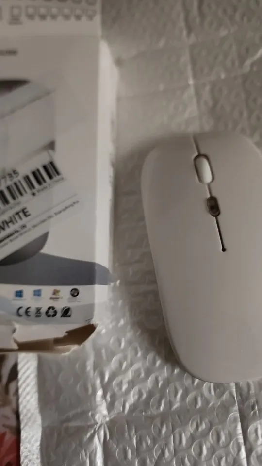 Wireless Bluetooth 2.4GHz RGB Mouse Rechargeable Silent photo review