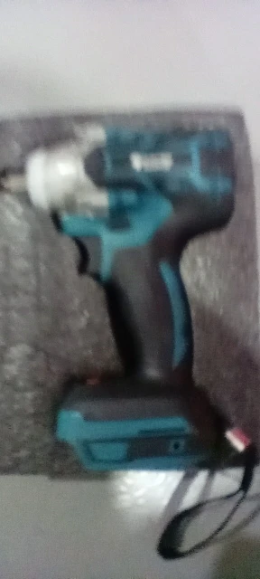 TW285 520N.m Cordless Electric Impact Wrench - Brushless Power Tool for Makita 18V Battery photo review