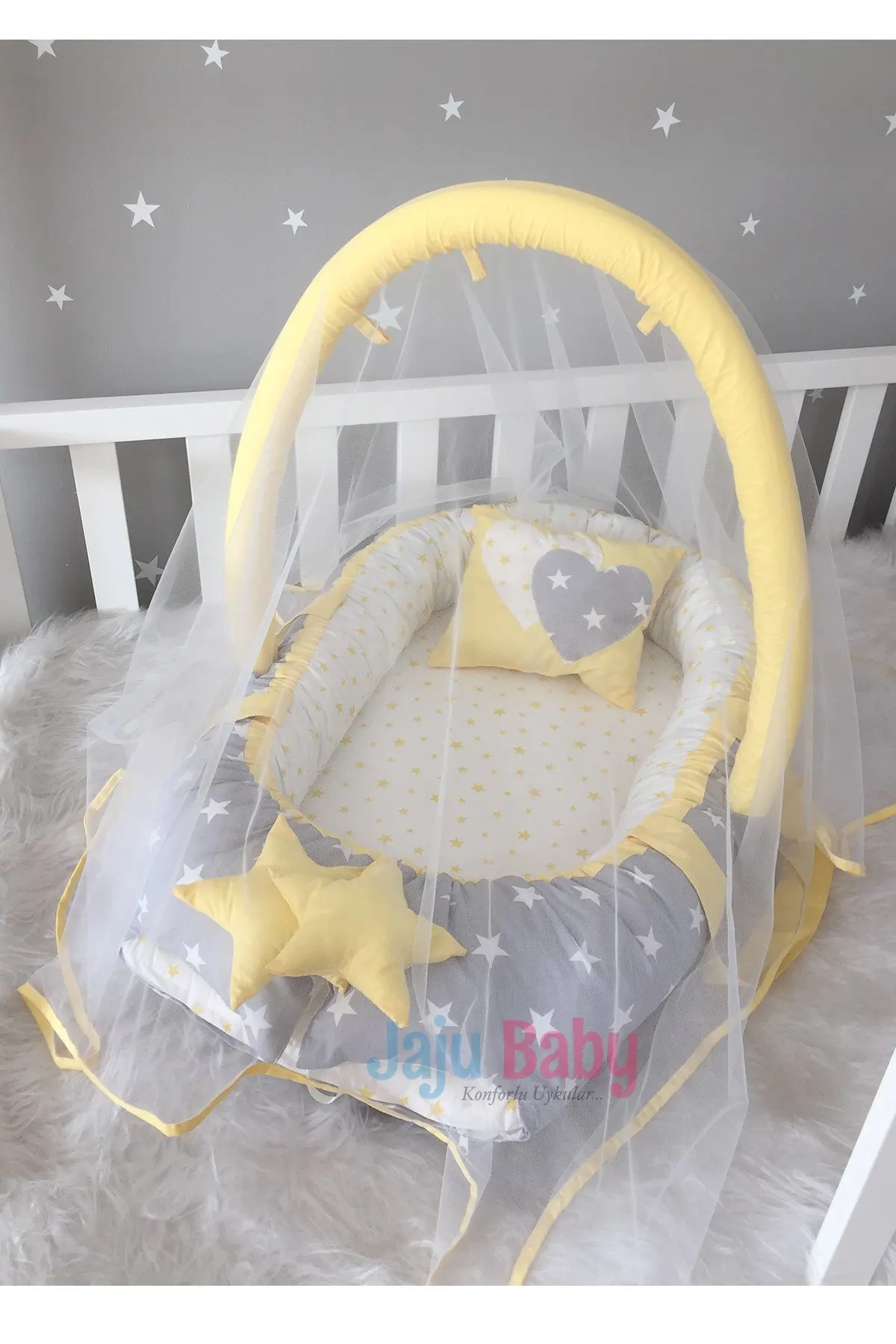 Handmade Yellow-Grey Design Mosquito Net and Luxury Design Babynest with Toy Hanger