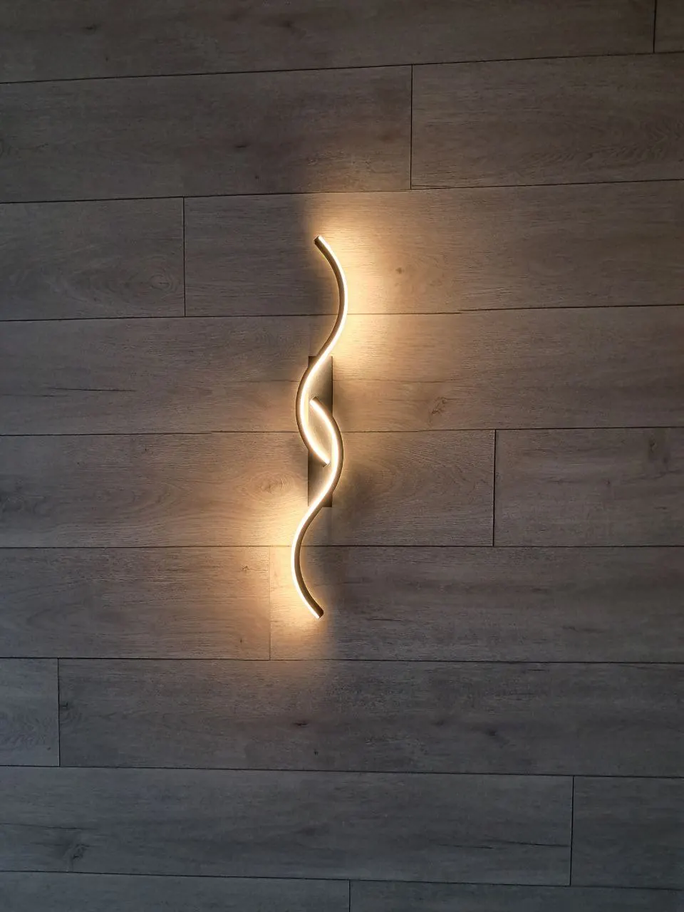 Modern LED Wall Lamp Minimalist Strip Light for Bedroom, Living Room, Indoor Lighting photo review