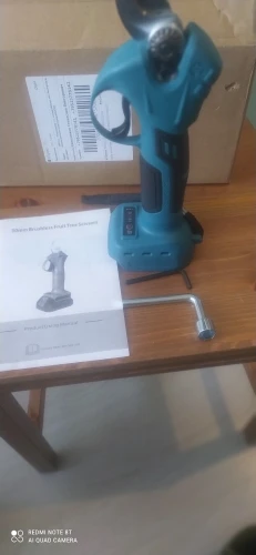 Attachment image review on Androf Brushles