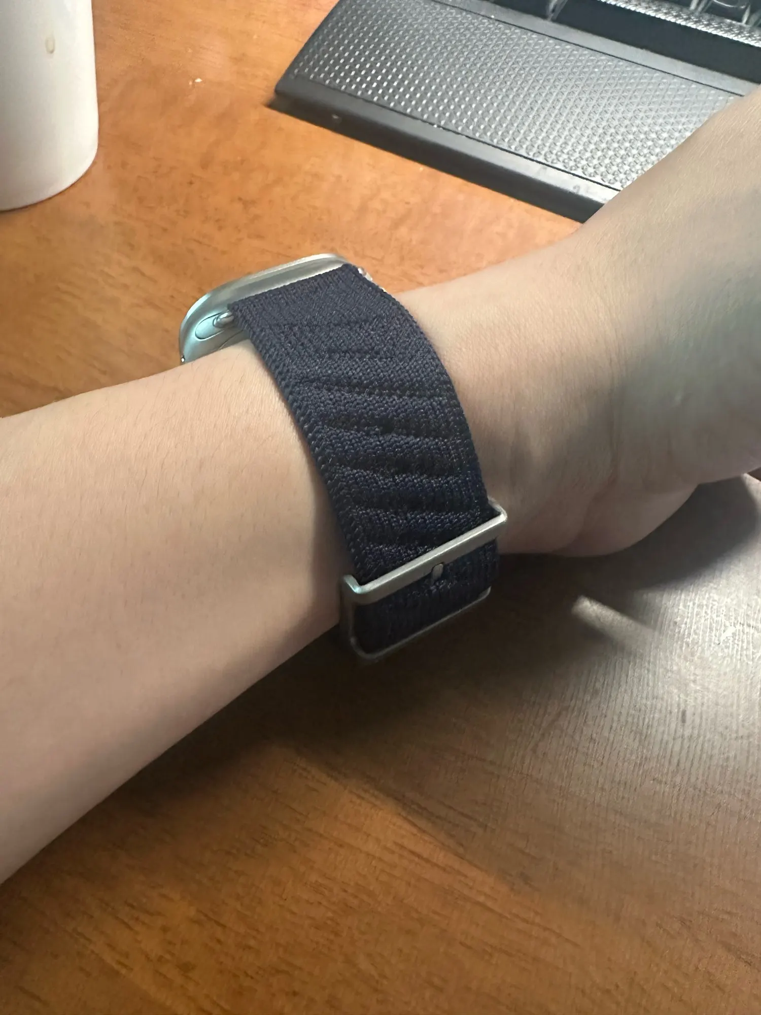 Recensione della foto di Apple Watch Single Tour Band 49mm Bleu Nuit en Mer Single Tour Nylon Strap Foto