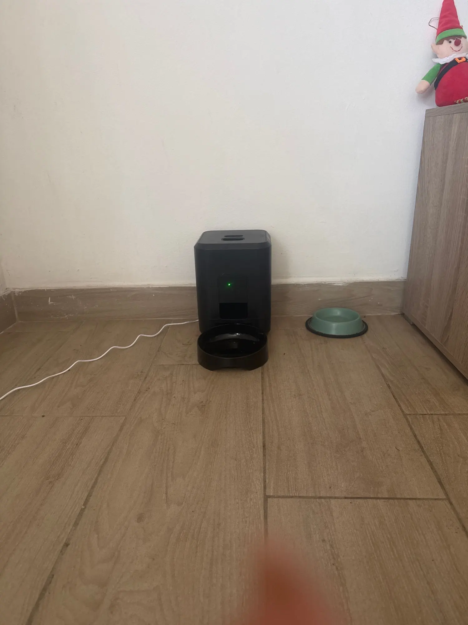 Smart Pet Feeder Automatic Cat Feeder Dog Slow Food Machine photo review