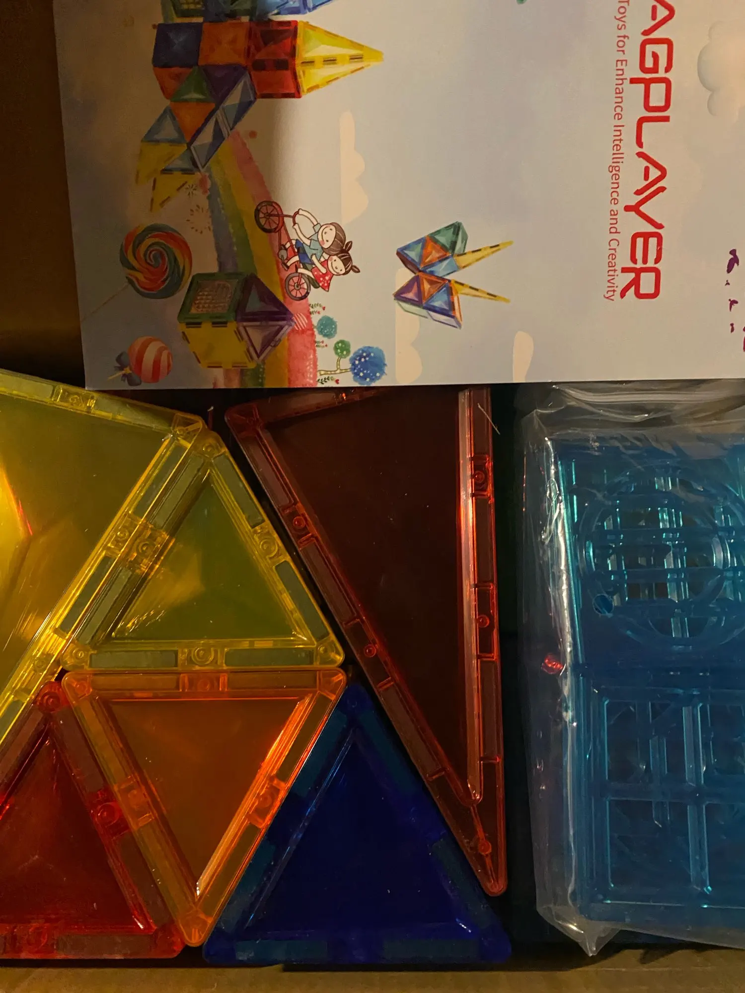 AOMIKS 199 Pièces Carreaux Magnétiques Mini - Blocs 3D STEM - Pour Filles Garçons 3-8 Ans - Éducatif Créatif