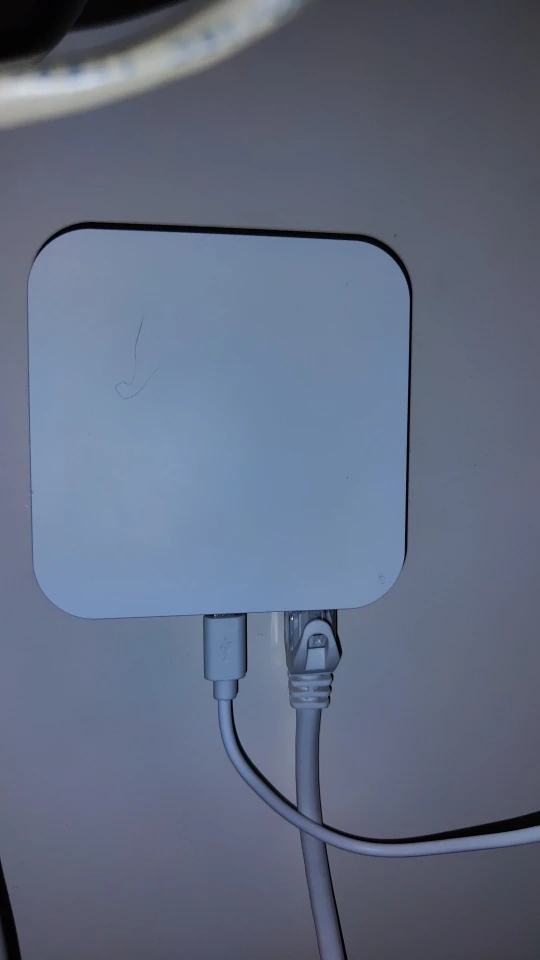 Tuya ZigBee 3.0 Smart Hub, Wireless/Wired Gateway Bridge for App Voice Remote Control, Works with Alexa Google Home Assistant photo review