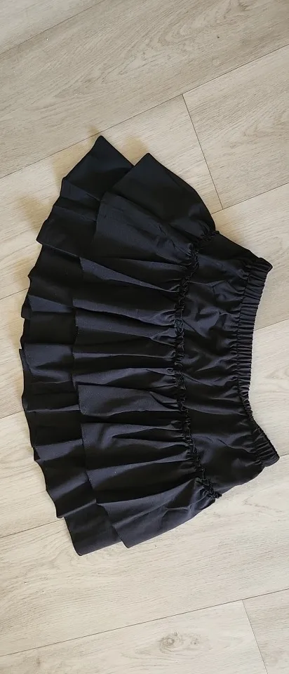 Playful Elegance: Women's Summer Ruffled Mini Skirt photo review