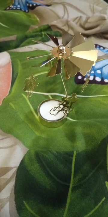 Metal Hot Rotating Candle Holder photo review