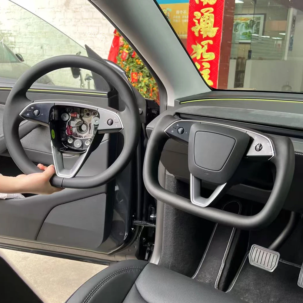 モデル Y ジュニパーヨークハンドル 350 ミリメートルヨーク