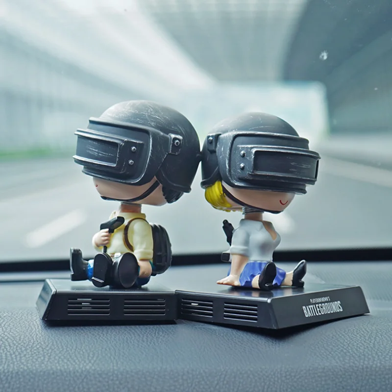 

Car Accessories Battlefield Lovers Couple Shake Head Doll Good Luck Eat Chicken Phone Seat Base Car Ornaments