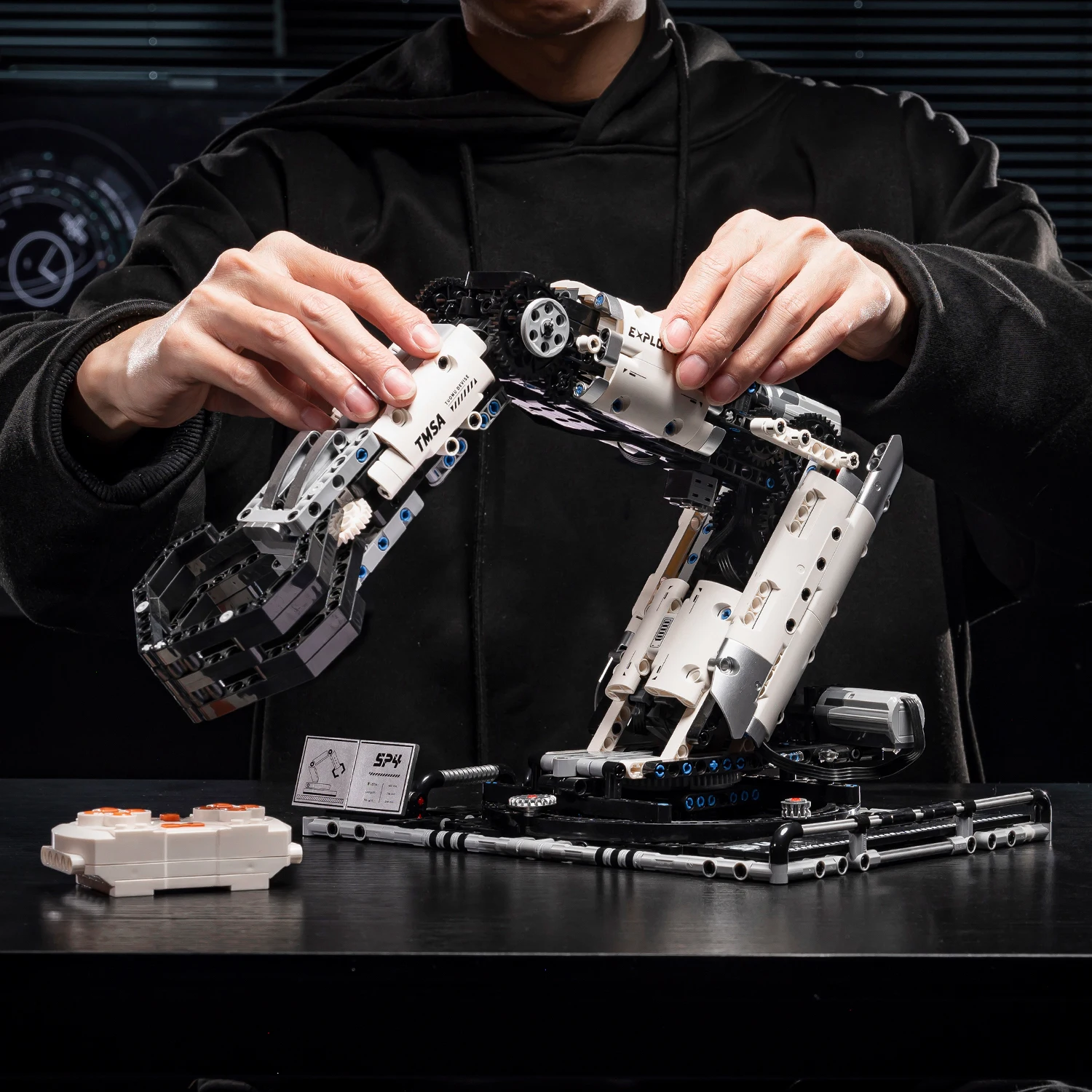 App & Remote Control Programming Robotic Arm Building Blocks Set, 784 Pcs Stem Educational Technic Toys for Boys and Girls Ages 8-16