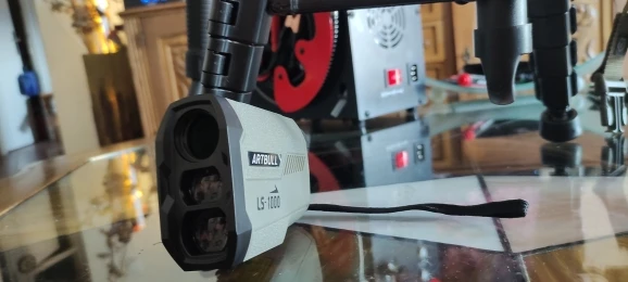 Telêmetro Rangefinder Laser ARTBULL 1000m com Bloqueio de Bandeira para Golf e Caça, Medidor de Distância photo review