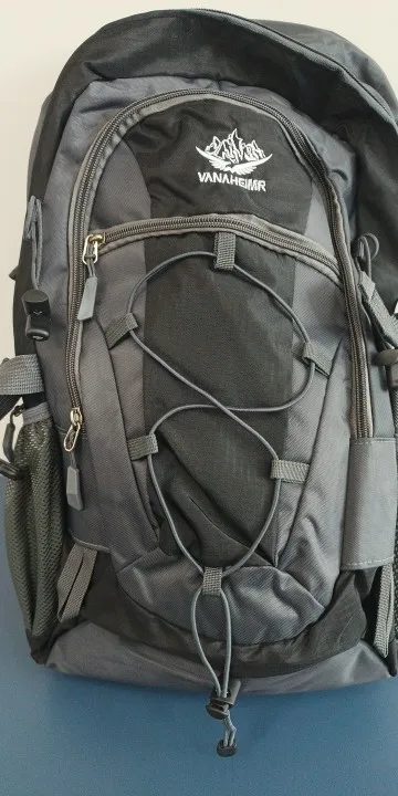 Mochila de Caminhada à Prova D'água, Bolsa Leve para Caminhadas ao Ar Livre, Bolsa de Viagem de Grande Capacidade de Alta Qualidade para Caminhadas photo review
