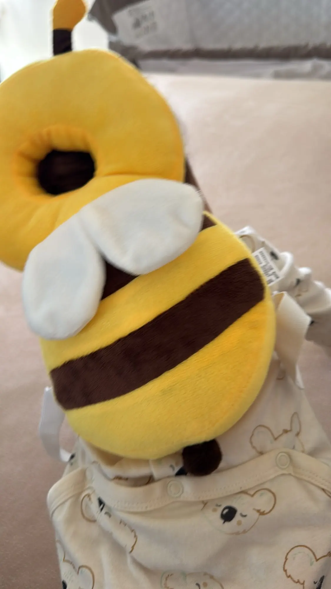 Little Bee Baby Head Protection Pillow - Breathable anti fall hat suitable for young children's head protection, Christmas gift photo review