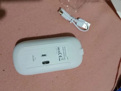 Wireless Bluetooth 2.4GHz RGB Mouse Rechargeable Silent photo review