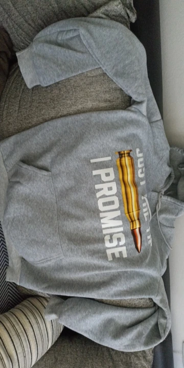 Hoodie – Versprochen: Nur der Anfang photo review