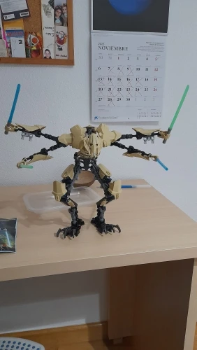 518PCS Soviet Union WW2 Military T34-85 Medium Tank Model Bricks Soldier Figures Building Blocks Sets Educational Toys For Boys photo review