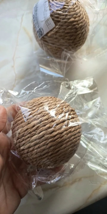 Super Interactive Sisal Cat Scratching Ball Toy Anti-Bite Teething Kitten Cleaning Pet Supplies with Sound for Interactive Fun photo review