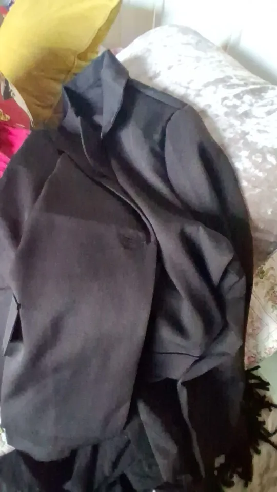 Professional Curve Blazer - Versatile Single Button Office Wear photo review