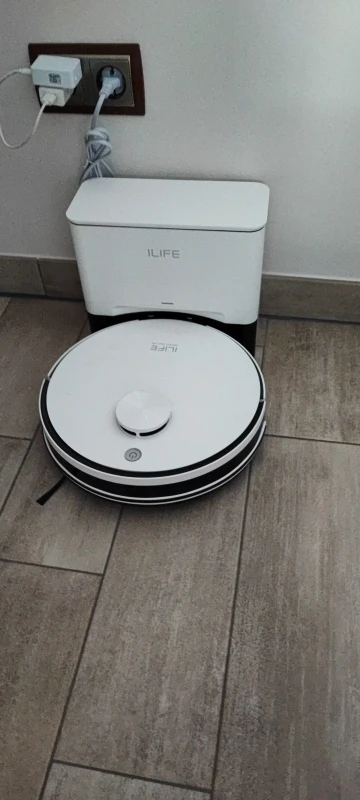 ILIFE A30 PRO 5000Pa Combo de succión, robot aspirador y trapeador, autovaciado, capacidad de 60 días, aplicación/remoto, tiempo de funcionamiento de 180 minutos photo review